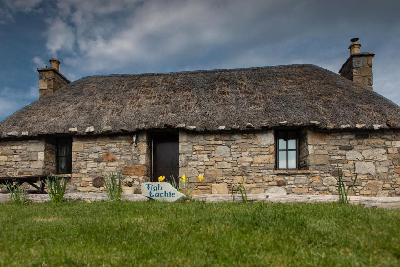 Tigh Lachie, Mary'S Thatched Cottages, Elgol, Isle Of Skye Exterior photo